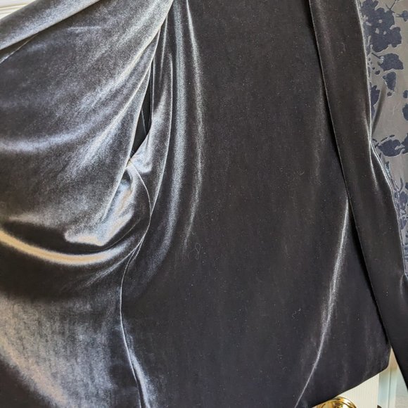 Midnight Blue VELVET BROCADE Jacket | L | REVERSIBLE | EUC | Chico's size 2 - Picture 6 of 6